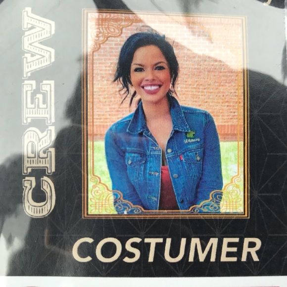 Meet your seller 💘 - Picture 6 of 7